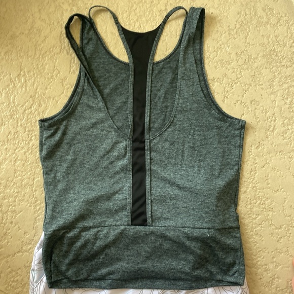 Columbia White w Tropical Flowers sz Sm fits like medium - Picture 5 of 13